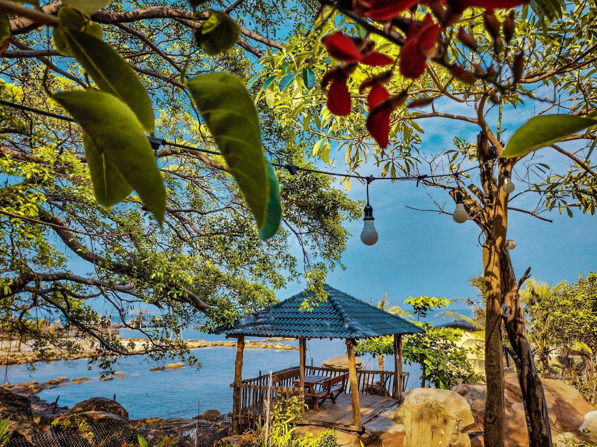 Voyage Phu Quoc Beach Resort 외부 사진